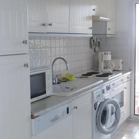 2 Pieces Avec Jardin, Garage Et Piscine A - Fr-1-780-45
