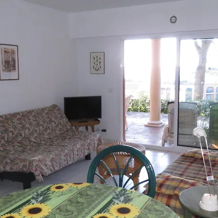 Apartment 2 Pieces Avec Jardin, Garage Et Piscine A - Fr-1-780-45 Sainte-Maxime